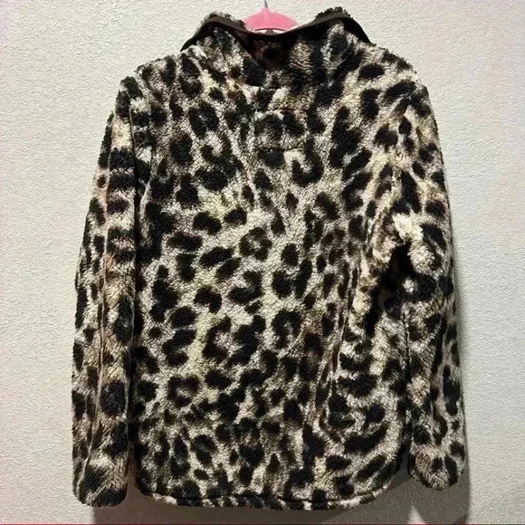 Cozy Sherpa Womens Leopard Fleece Pullover Size Medium - Picture 2 of 5